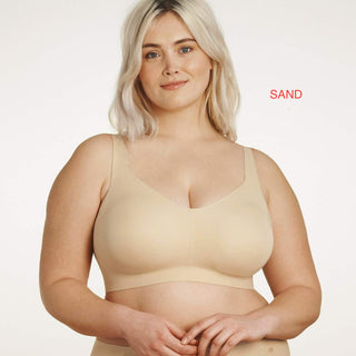 Joy Bra Full Size Seamless Scoop Neck White One Size at  Women's  Clothing store